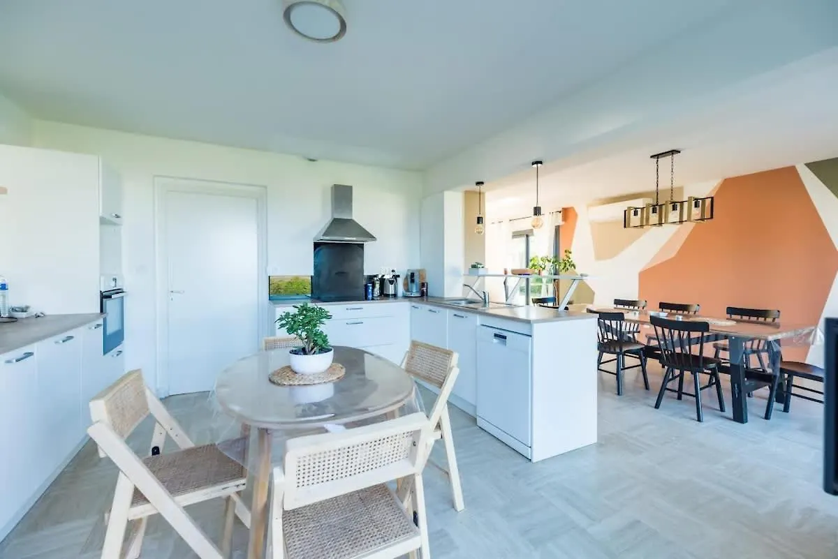 Maison Spacieuse Vue Sur Mer A Pleubian 0*,  צרפת