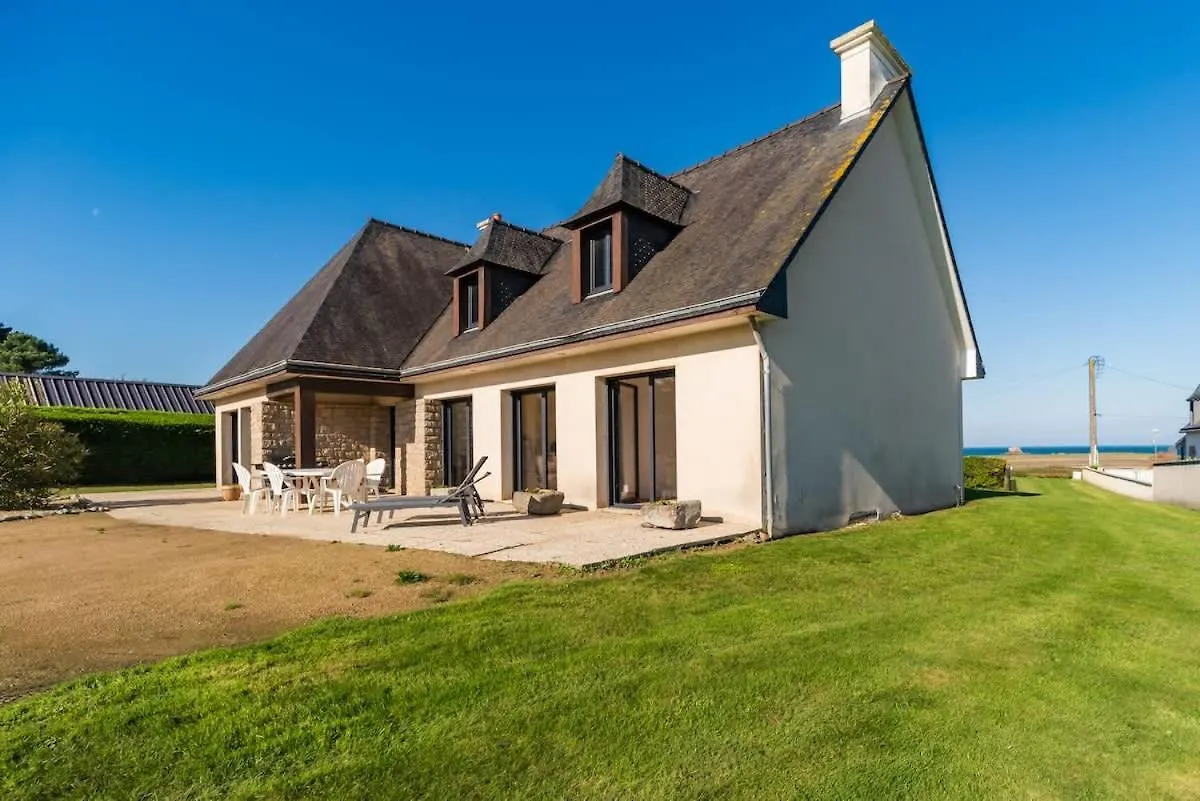 בית נופש Maison Spacieuse Vue Sur Mer A Pleubian צרפת